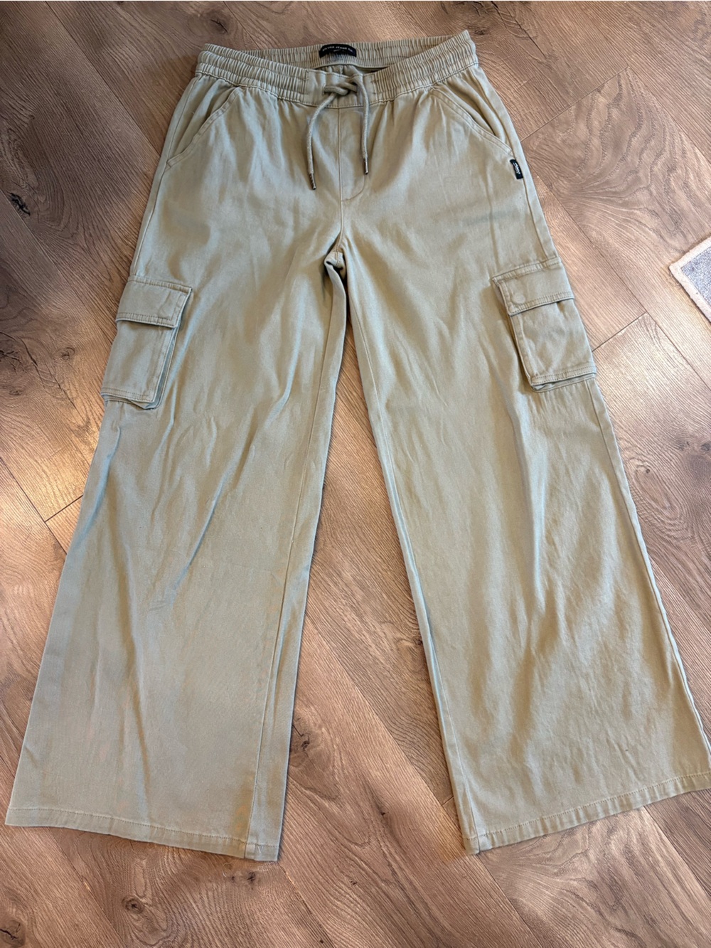 Silver Jeans Women’s Wide-Leg Cargo Pants - Khaki